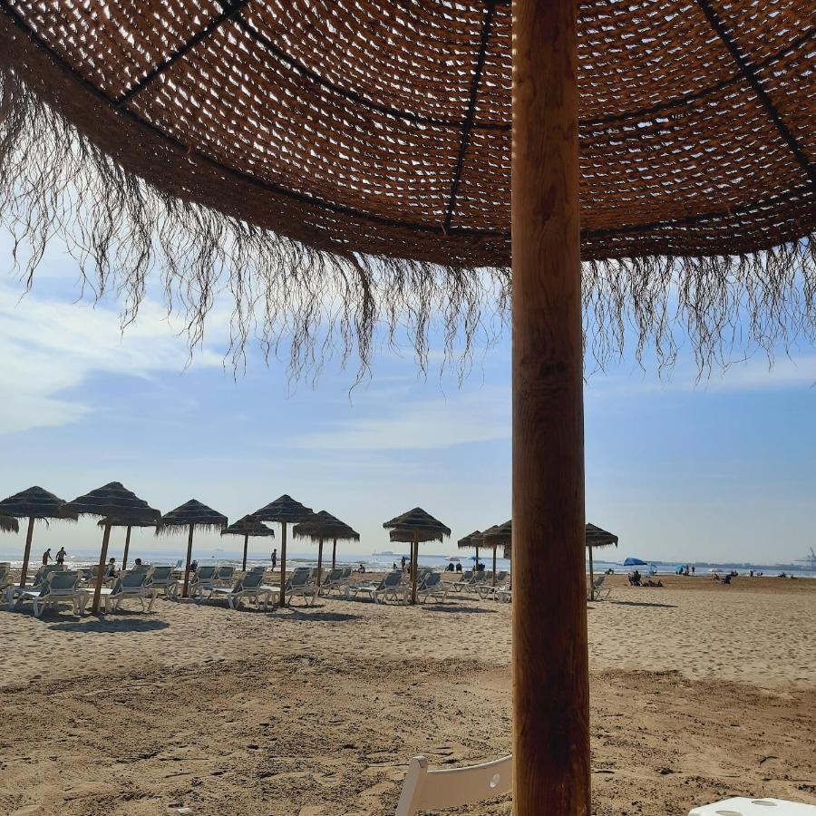 Fivestepstosea - Beach Apartment Valencia Kültér fotó